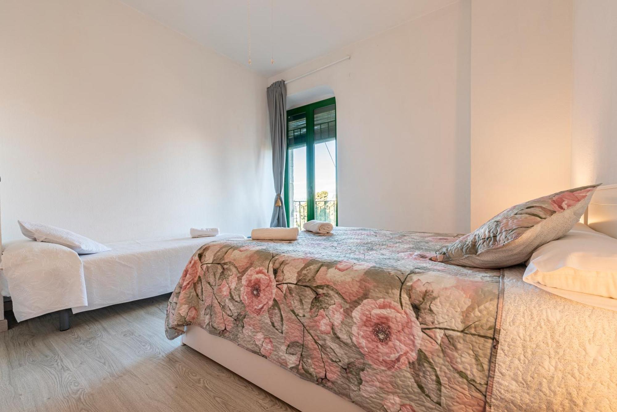 Apartaments Via de l'Imperi Romà Tarragona Exterior foto
